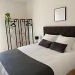 Sun Si Moon Apartmán