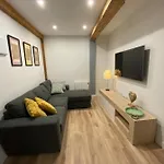 Sun Si Moon Apartmán *