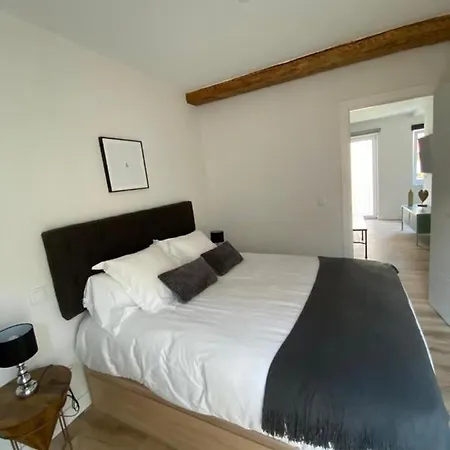 Sun Si Moon Apartment