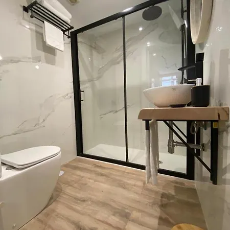 Sun Si Moon Apartment