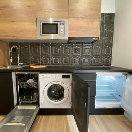 Sun Si Moon Apartment