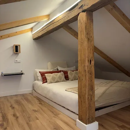 Sun Si Moon 公寓 *