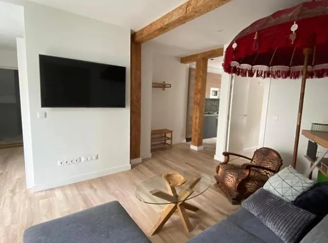 Sun Si Moon Apartment *