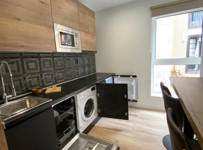 Sun Si Moon Santander