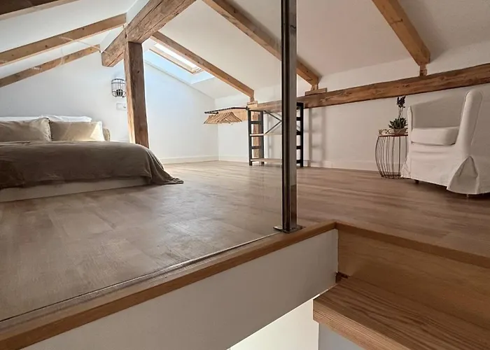 Sun Si Moon Apartment *