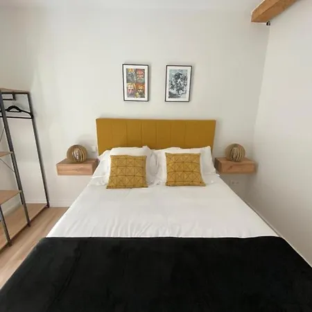Sun Si Moon Apartment *